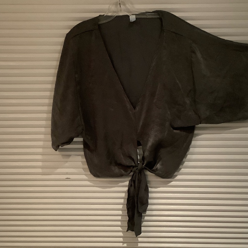 Lani Charcoal Tie-Front Top